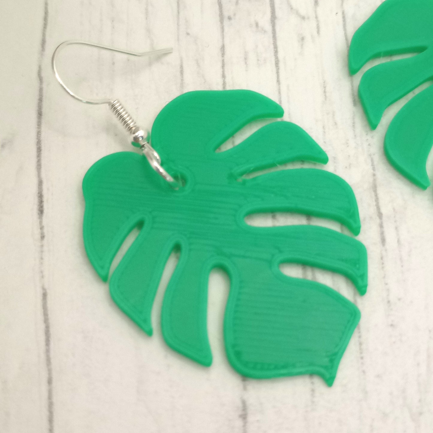 3D Printed Monstera Earrings
