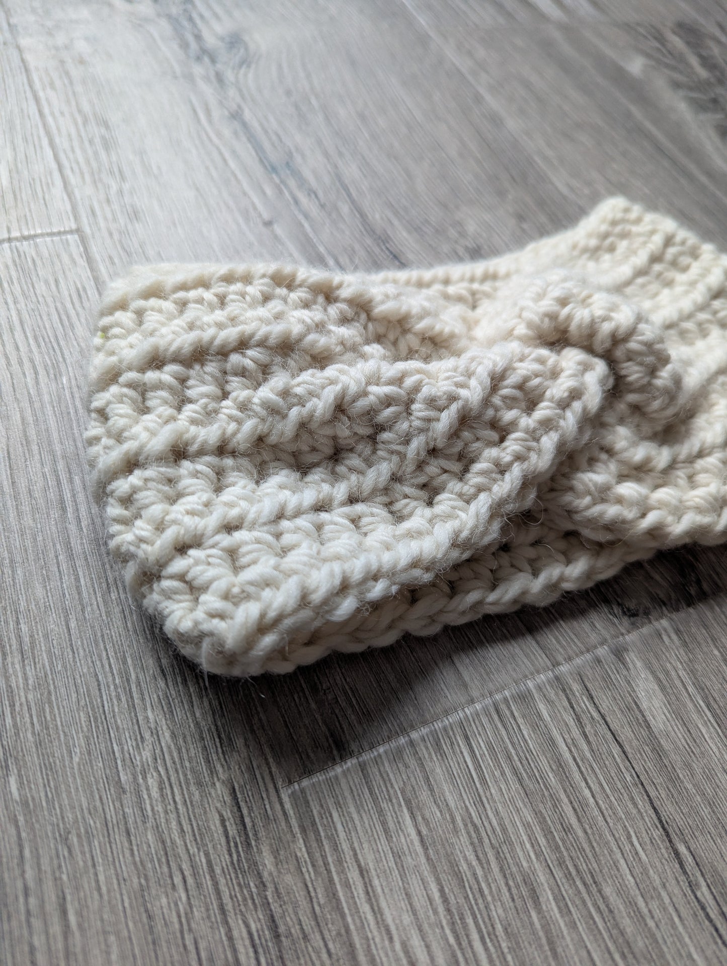 Adult Alpaca Cream Twisted Headband
