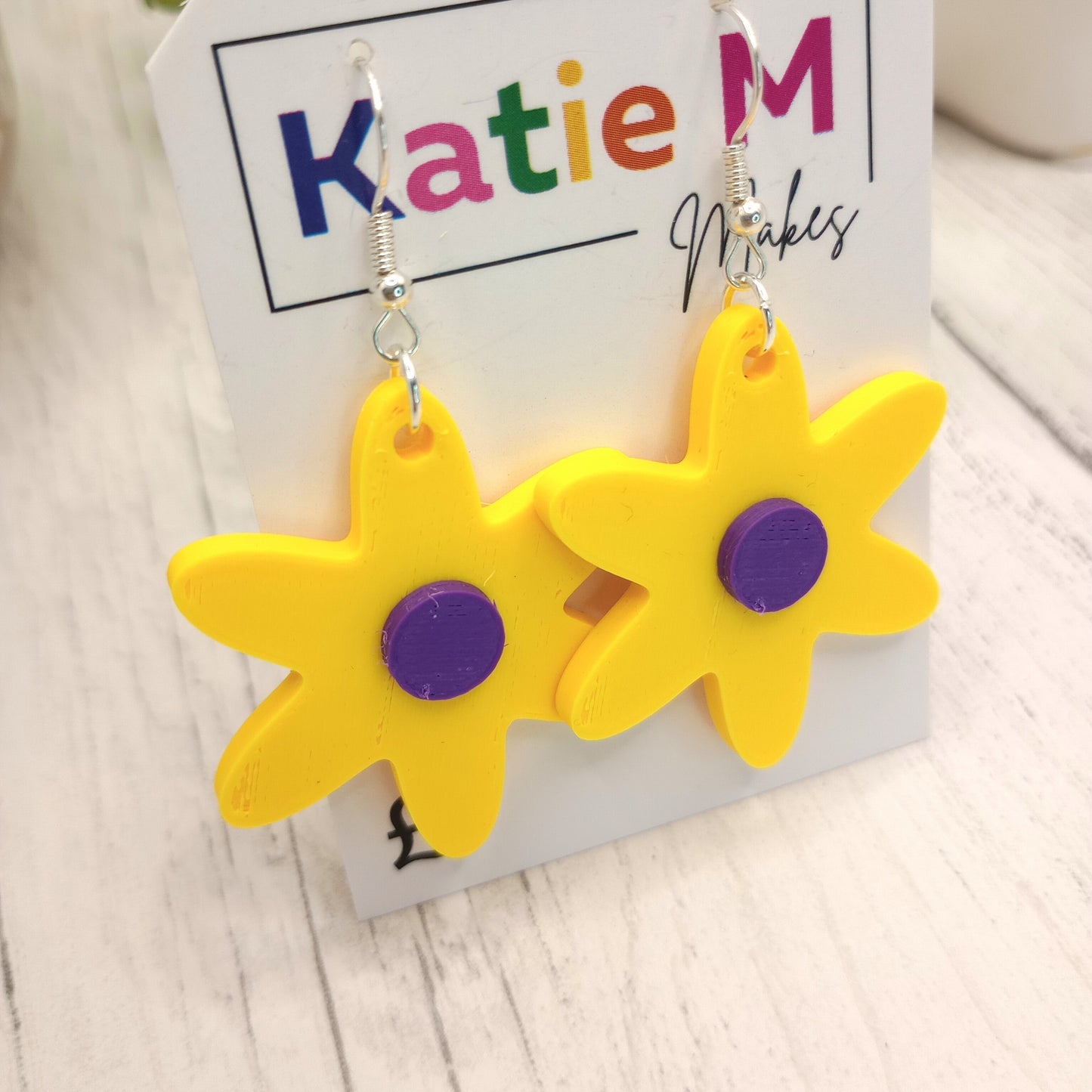 3D Printed Daisy Earrings - various colours available